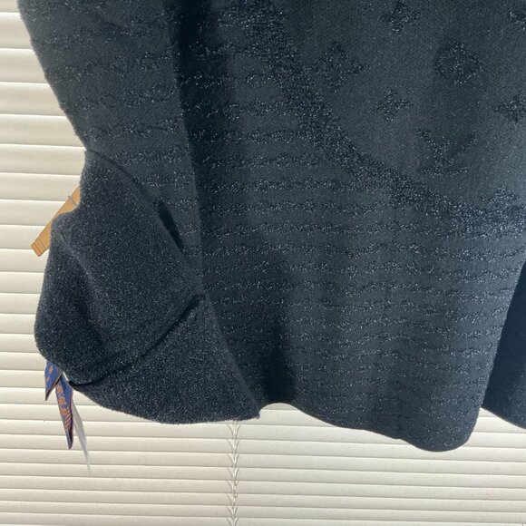 Knitted LV pattern T-Shirt - Picture 6 of 7